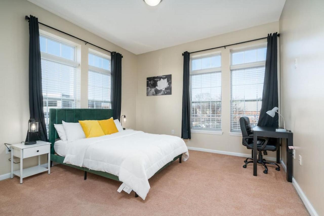Downtown Indy Private Bedroom - Shared Indianapolis Luaran gambar